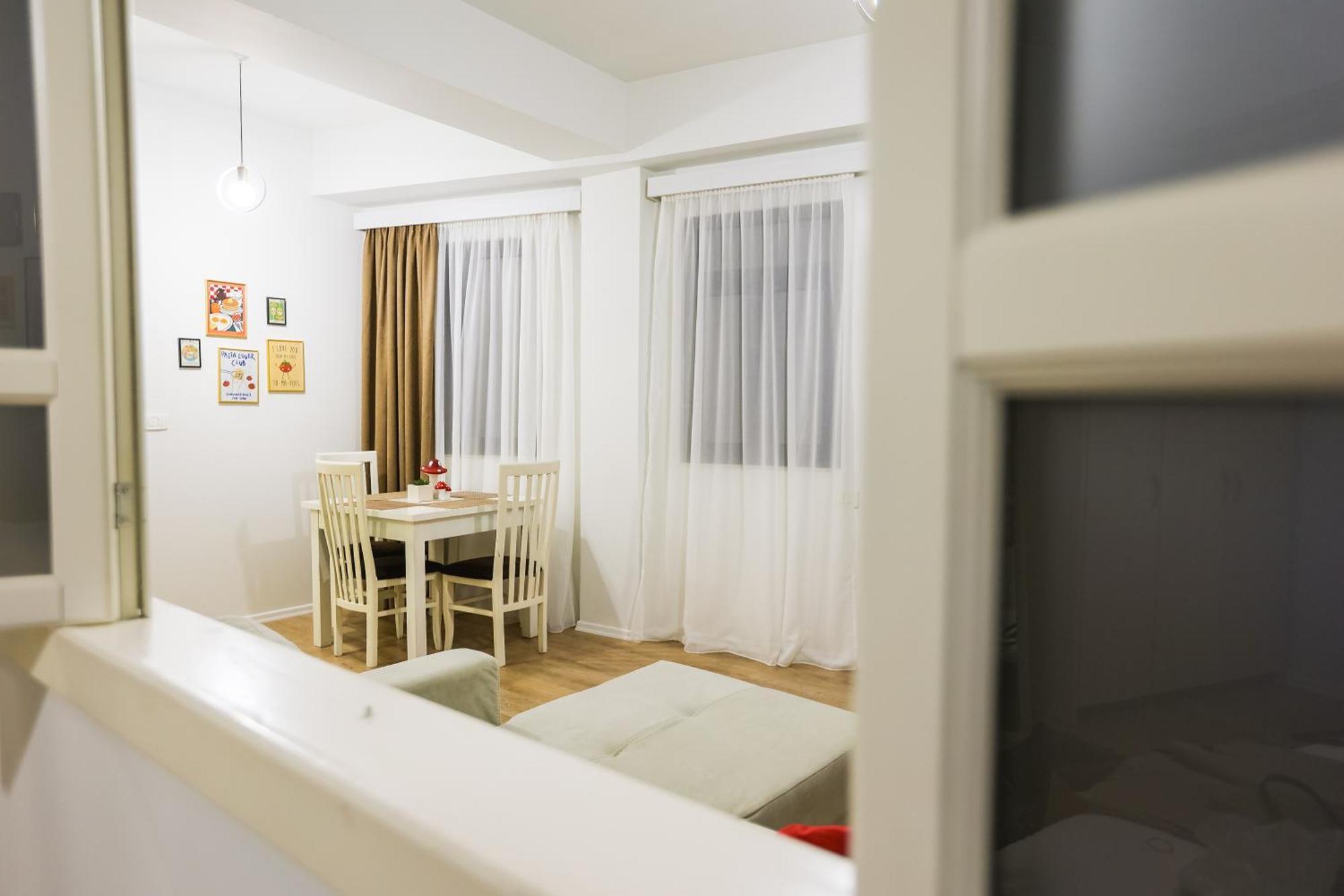 At Bazaar Central Apartment Tirana Buitenkant foto